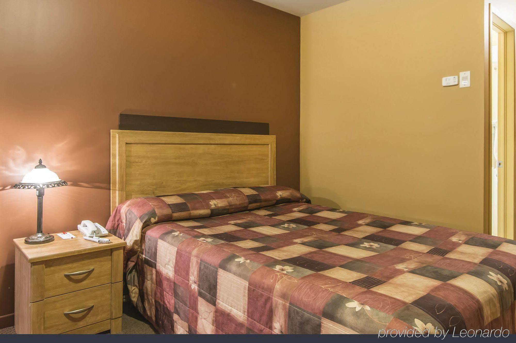 Econo Lodge Cabano Extérieur photo