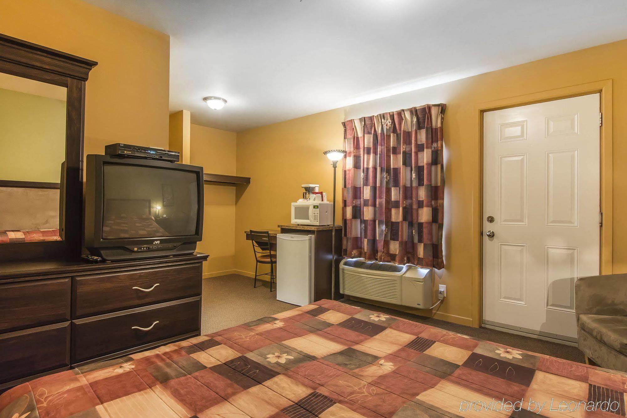 Econo Lodge Cabano Extérieur photo
